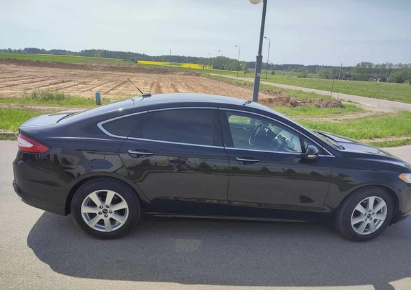 Ford Fusion cena 48000 przebieg: 168000, rok produkcji 2015 z Łapy małe 37